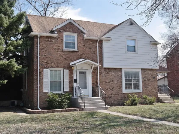 8139 Highland Pl, Munster, IN 46321