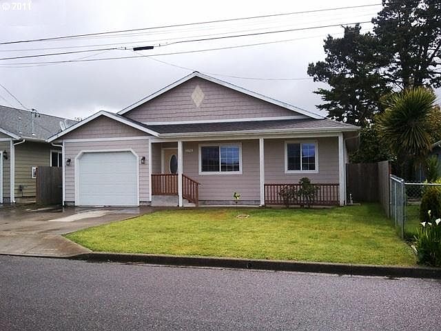 1st image of 1023 Sanford Ave