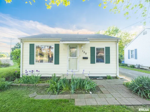 150 Allison St, East Peoria, IL 61611