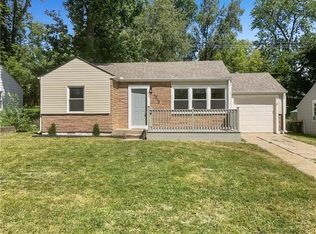 1018 NE 43rd Ter, Kansas City, MO 64116