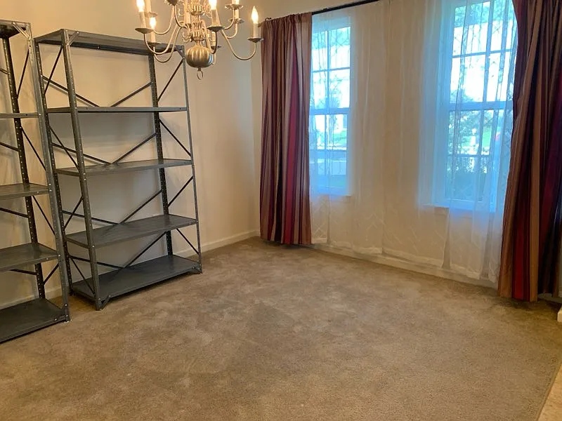 3 bed, 2.5 bath, 2000 sqft, $2,400 — Photo 2