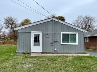 1937 4th St, Sandusky, OH 44870