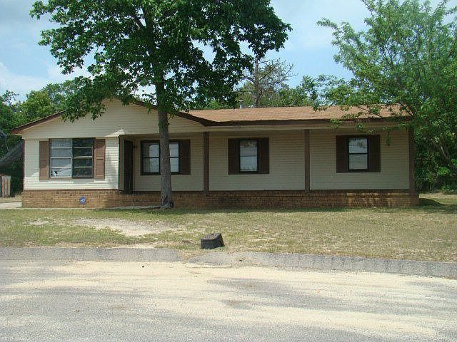 1st image of 2411 Buffington Dr
