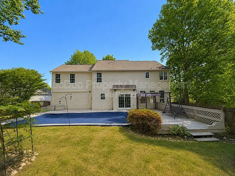 10500 Westfield Ln — Photo 45