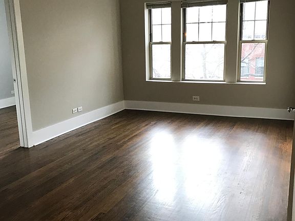 4th image of 3449 N Wolcott Ave #3TF