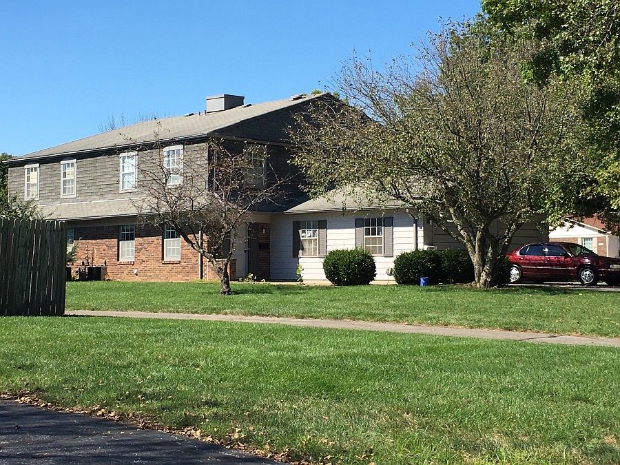 1st image of 4405 W 47th St