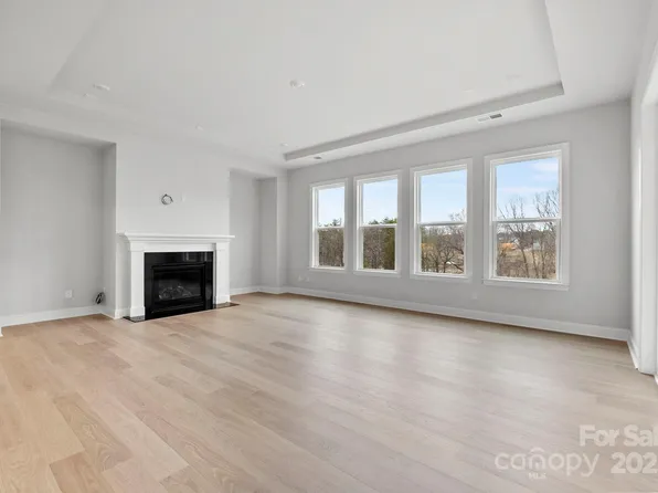 3050 Tramore Dr, Harrisburg, NC 28075