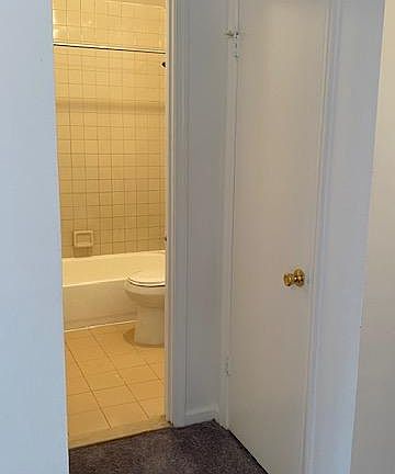 5th image of 16726 108th Dr APT 2
