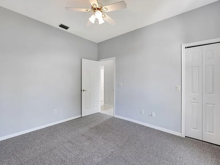 2704 SE Eagle Dr — Photo 29