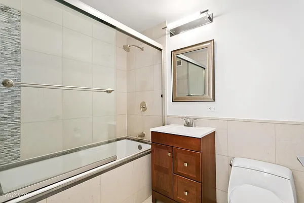 Rented by Corcoran | media 25