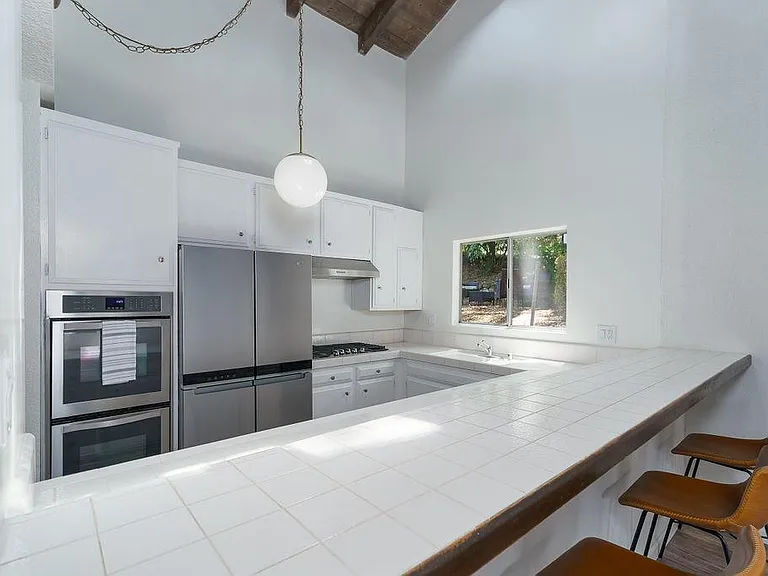 4140 Meadow Lark Dr — Photo 13