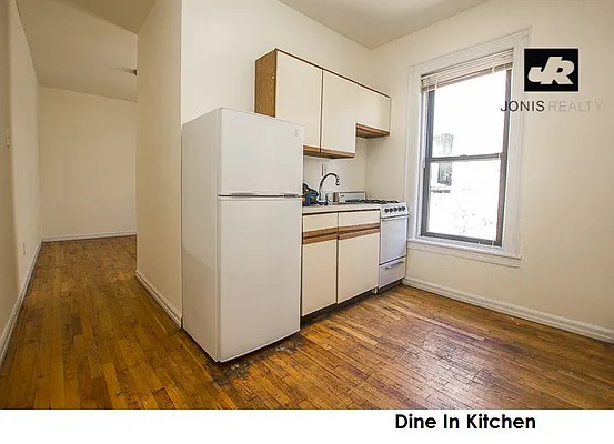 Rented by Jonis Realty | media 19