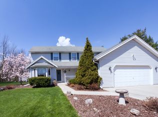 N5505 Cedar Valley Rd, Fredonia, WI 53021