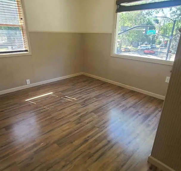 604 W Hays St #A — Photo 5