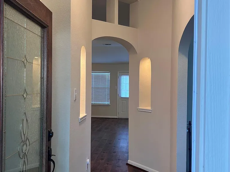 14406 Cypress Falls Dr — Photo 2