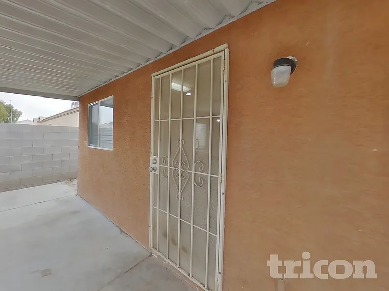 5088 Jewel Canyon Dr — Photo 18