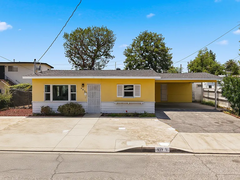 327 S Lincoln Pl — Photo 1