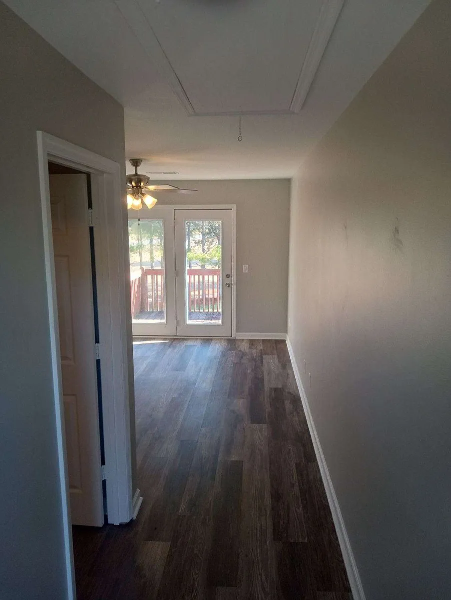 Building Photo - 603 Parson Rd #11