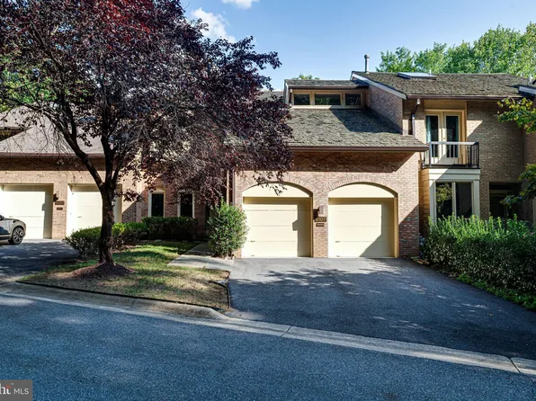 6107 Davenport Ter, Bethesda, MD 20817