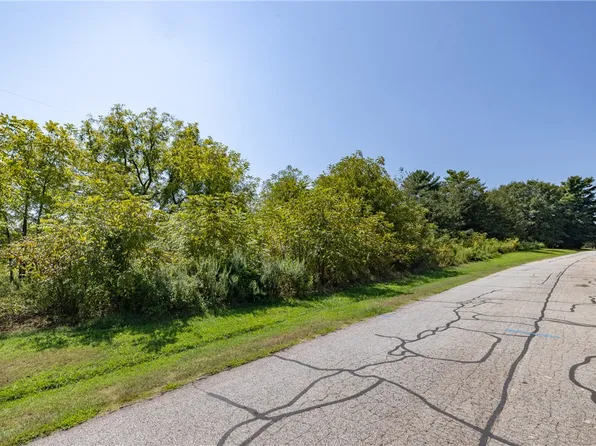 34 Hidden Falls Dr, West Union, SC 29696