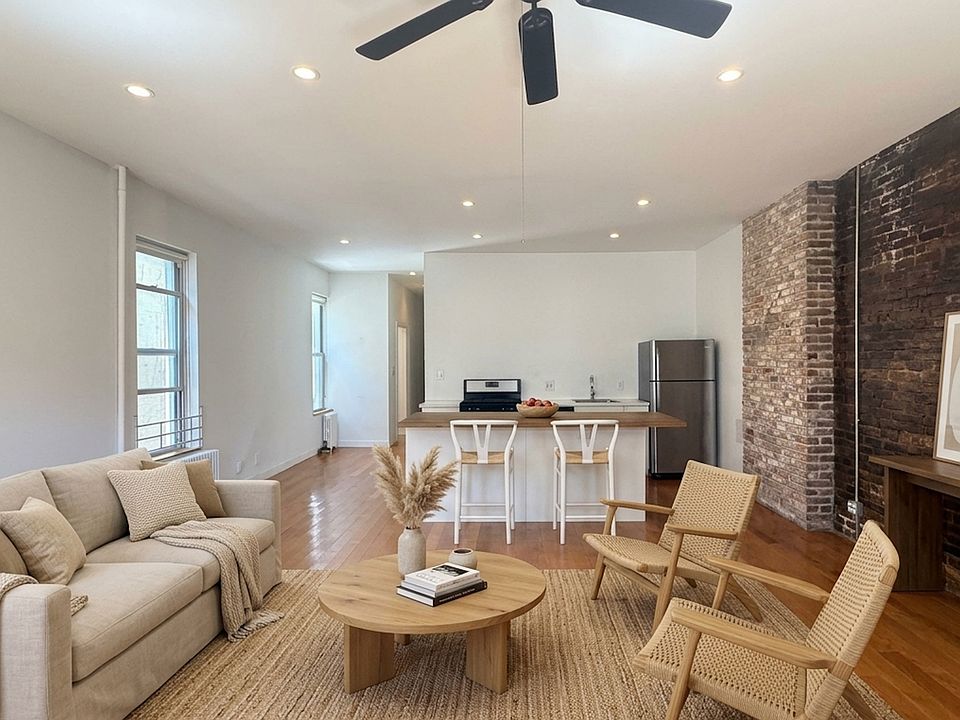 1st image of 5-46 50th Ave #2R
