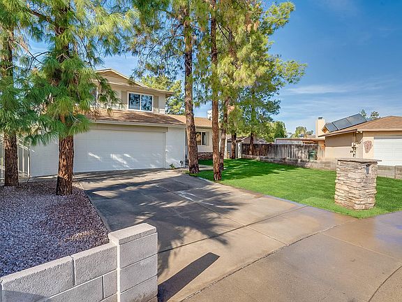 3rd image of 14404 N 24th Dr