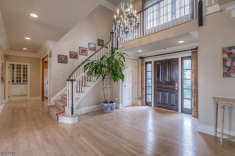 364 Hartshorn Dr, Short Hills, NJ 07078 | Zillow