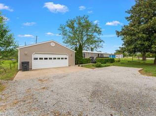 1053 Lyons Station Rd, New Haven, KY 40051