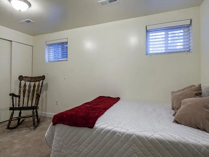 3 bed, 1500 sqft, $1,950 — Photo 3