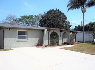 11010 McKinley Dr, Port Richey, FL 34668