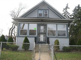 354 Hill Ave, Elgin, IL 60120