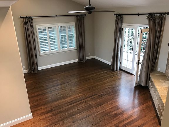 3rd image of 1324 Olive St #B
