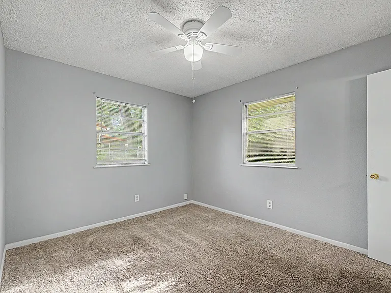 7231 Chapel St — Photo 26
