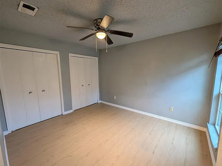 613 Greenlawn Blvd — Photo 10