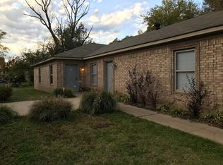 211 2nd St, Conway, AR 72032