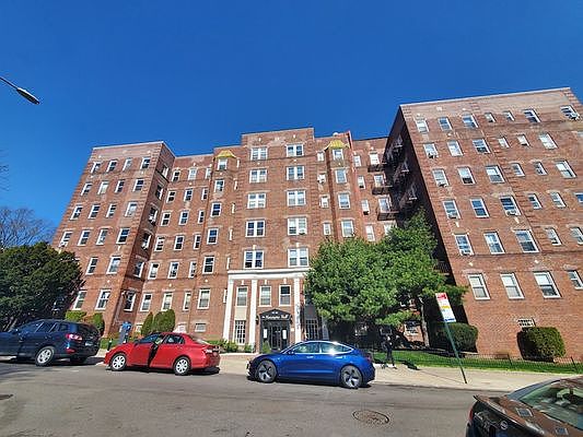 1st image of 111-55 77th Ave #J6