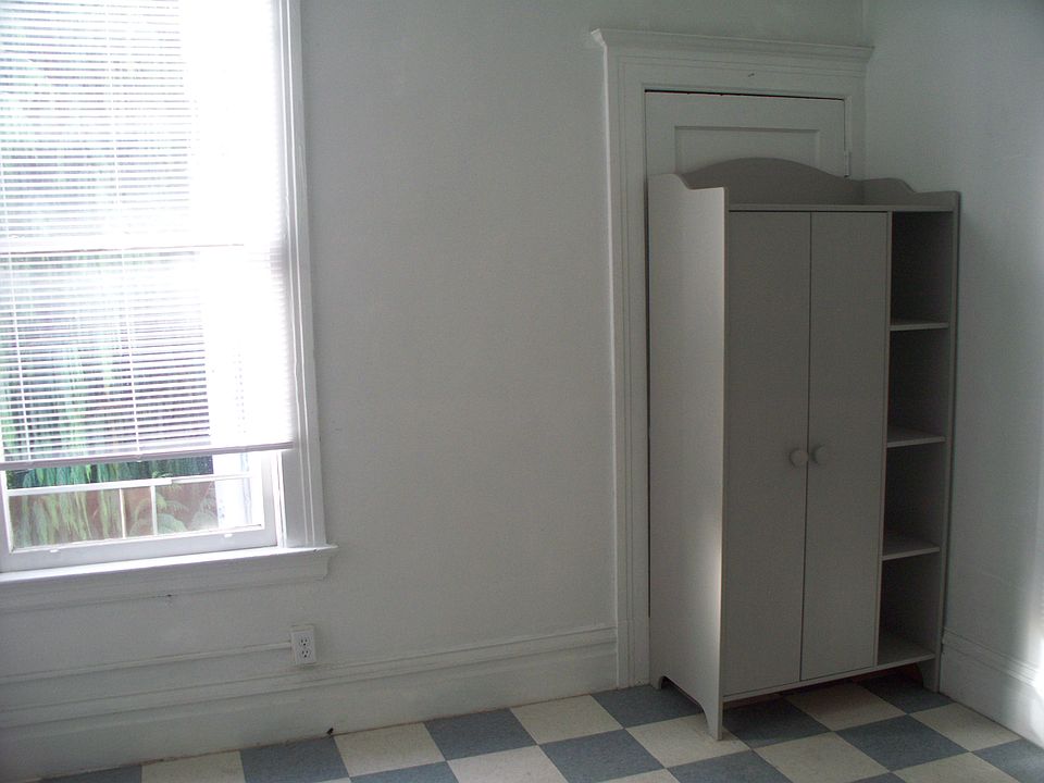 Building Photo 3