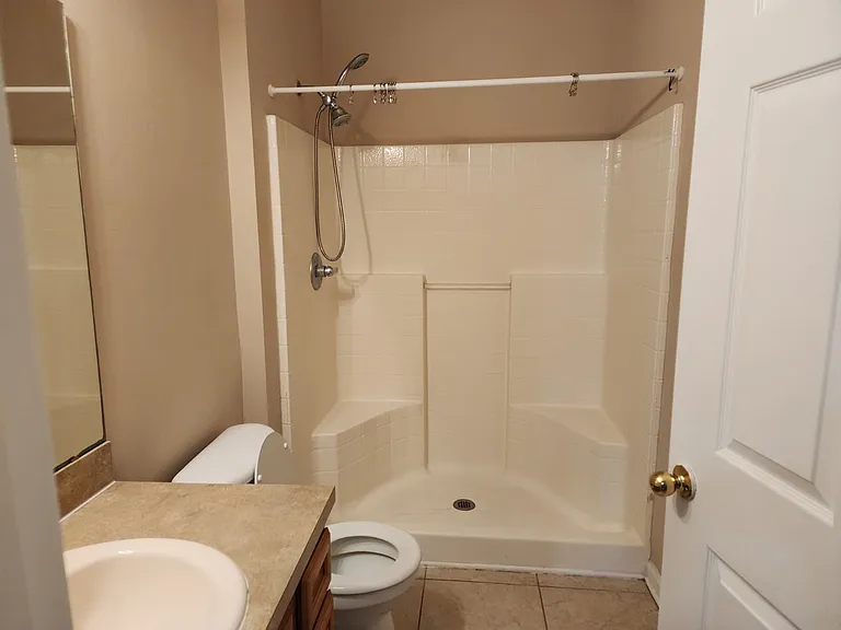 8218 Green Parrot Rd #207 — Photo 11