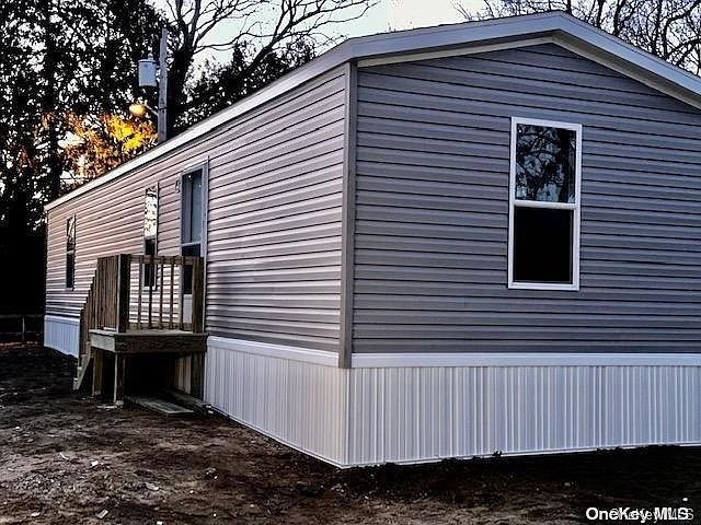 1st image of 620 Montauk #10
