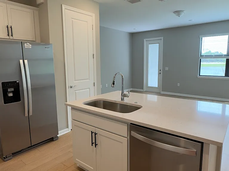 4298 Efendi Dr — Photo 16
