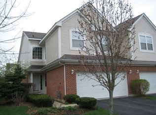 351 Bay Dr, Itasca, IL 60143