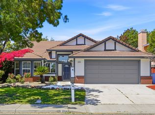 1725 Red Maple St, Union City, CA 94587
