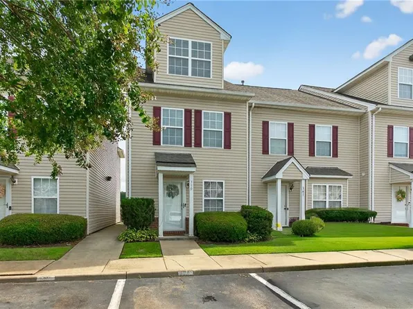 359 Georgetown Loop, Newport News, VA 23608