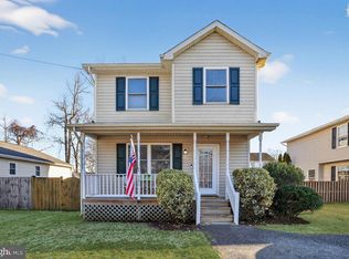 921 Annapolis Ave, Edgewater, MD 21037