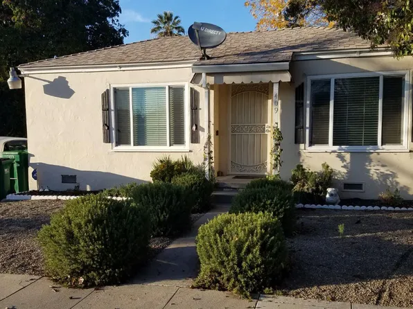 409 E Noble St, Stockton, CA 95204