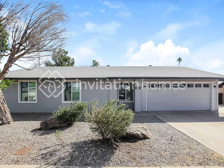 6445 W Carol Ave — Photo 1