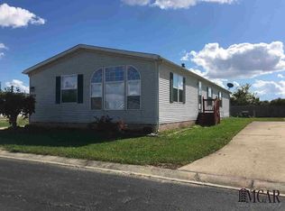 3668 McIntosh Ln, Carleton, MI 48117