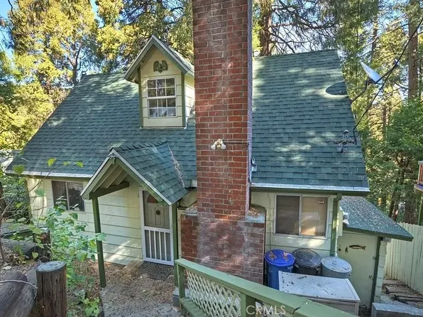 23808 Wildwood Ln, Crestline, CA 92325