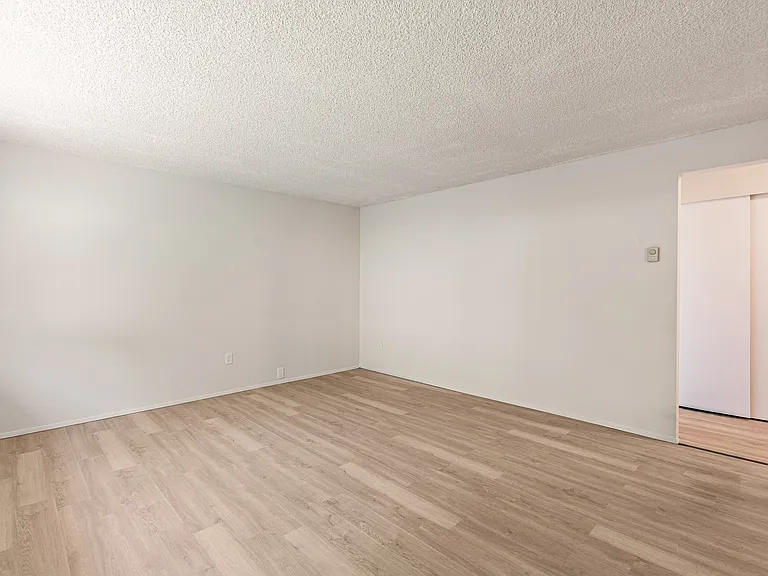 4716 S Warner St #C — Photo 16