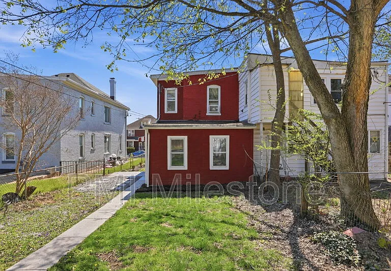 805 Mulberry Ave — Photo 32